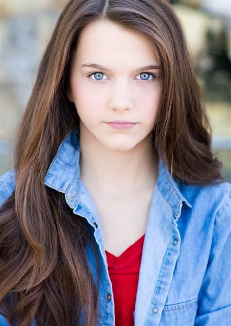 chloe east age|chloe singer age.